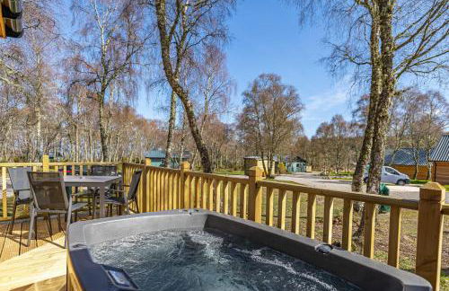 Thistle Lodge 21 with Hot Tub - Foto 13