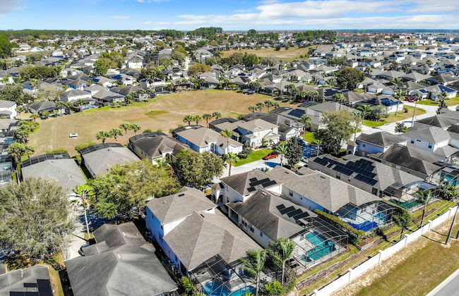 Elegant 5BR Home w Private Pool Spa Near Disney - Foto 61