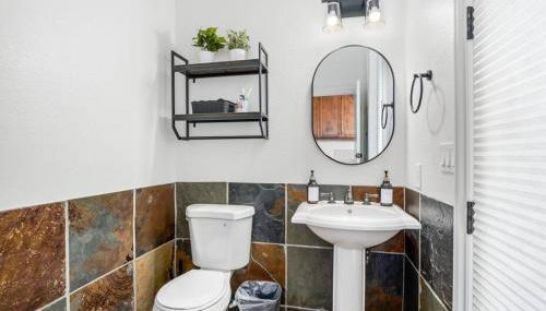 Luxury 4 Acre Estate - Pickleball, Pool, Hot Tub! - Foto 3