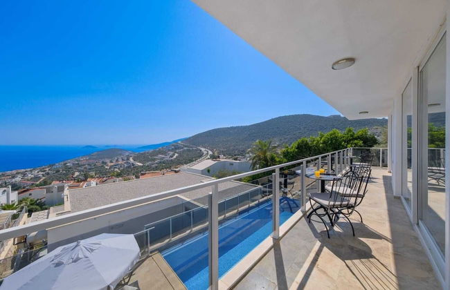 Villa Lumiere 3 Luxurious 5 bed Villa in Kiziltas Kalkan With sea Views - Photo 61