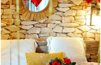 Duplex Safari jusqu'à 4 personnes, Spa XXL, day use, 5 min centre ville, cinéma, cascade et lit sous les arbres - Foto 27