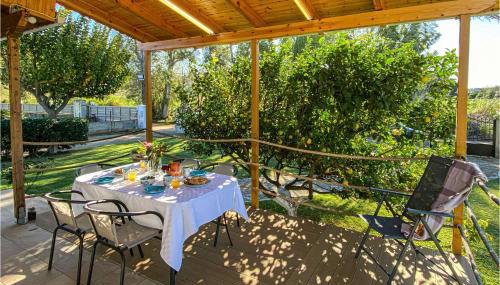 Gorgeous Home In Lakkopetra With Wifi - Foto 2