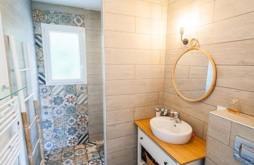 "LA VILLA DES HAUTES MERS" Villa 4 étoiles, 10 personnes, piscine privée chauffée, parc arboré, proche plage et marais - Foto 27