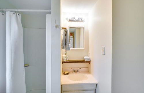 Hike, Sip and Explore Charming Waterford Cottage! - Foto 17