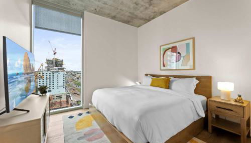 Luxury Downtown High Rise - Foto 5