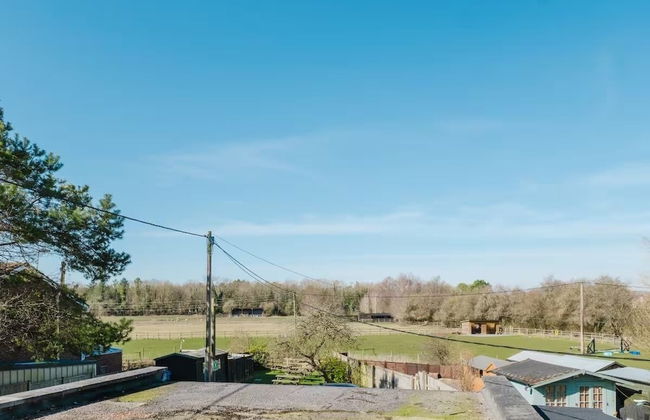 Idyllic Foodie Retreat above Silks Pub - Foto 13