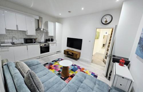 Duplex Apartment - Near North Wembley Station - Foto 8