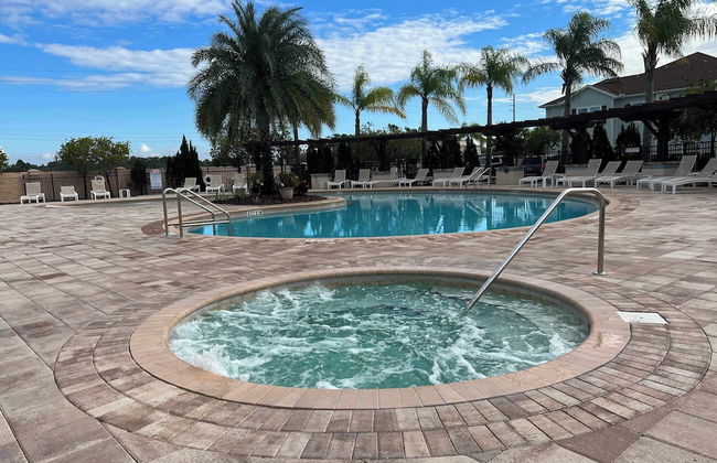 Moana's Hut Miles From World's Best Theme Parks! - Foto 22