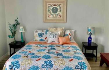 Beach Blanket Bungalow - A Wonderful townhome near the beach - Photo 19