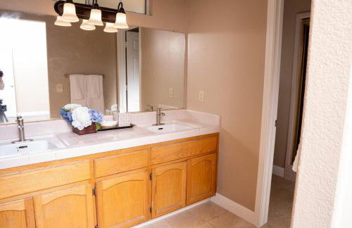 Modern Merced Haven near Merced College and UC Merced - Foto 7