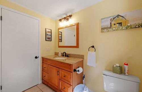 Lake Escape Family & Pet Friendly with Dock Access - Photo 67