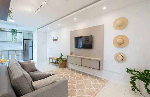 Apartamentos em Bal Piçarras 150 M DA PRAIA com Sacada Wi Fi, Piscina, Portaria 24h, Playground e vaga de GARAGEM - Foto 28