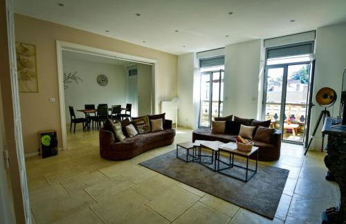 Grand appartement de haut standing en centre-ville - Foto 1