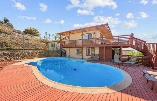 Mountains Views with Pool & Basketball, Relax & Play! - Foto 30