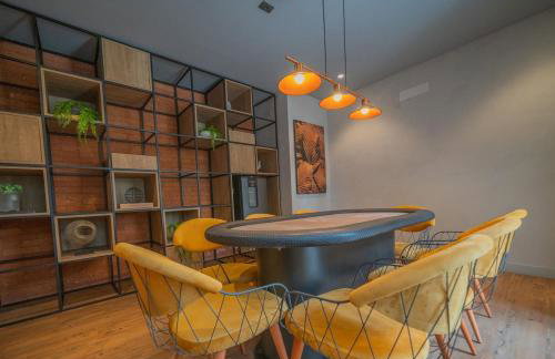 Studio Decorado Moderno ao lado Metrô Giovanni com Varanda - Acomoda até 4 pessoas - Foto 33