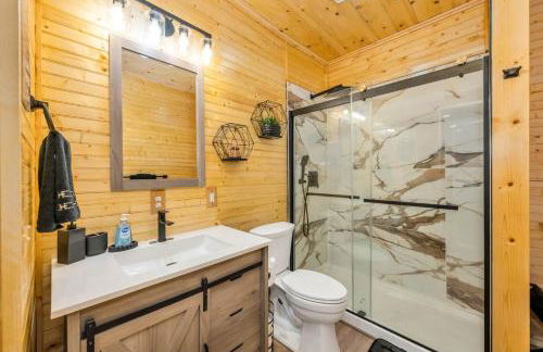 Mountain Views - Firepit - Gas Fireplace - Sleeps 15 - Foto 40