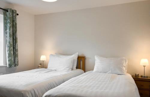 Oakstone House - Photo 10