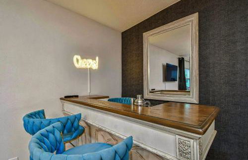 South Tampa- VIP- Concierge- Backyard Oasis- Pool- Hammock- Golf- Fire- Pit- Games- Pool Table - Foto 42