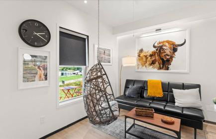 1AN Luxury European Barndo FARM STAY Wedding Venue - Foto 15