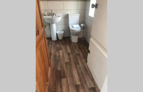 Bank House - Photo 13