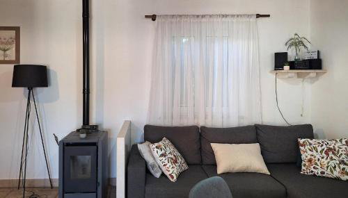 Three-Bedroom Holiday Home With Sea View In Praznica - Foto 3