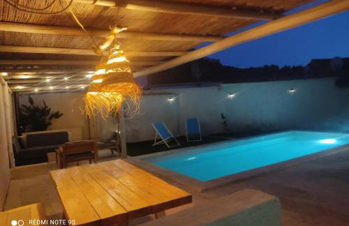 Villa T5 Les Volets Bleus, piscine, à l'entrée de Cassis et de ses calanques - Foto 2