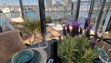 Hausboot mit Motorboot - Foto 2