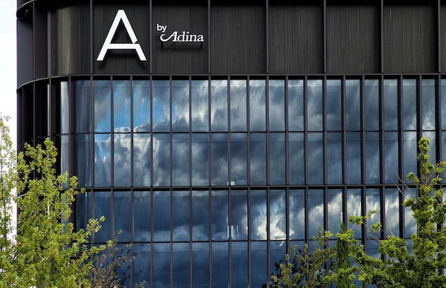 A by Adina Canberra - Foto 1