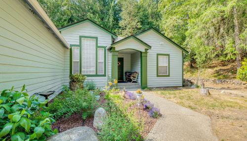 Family-Friendly Silverdale Home with Private Deck! - Foto 2