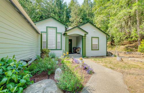 Family-Friendly Silverdale Home with Private Deck! - Foto 2