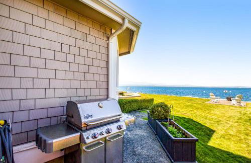 Misty Lady at Water's Edge - Foto 19