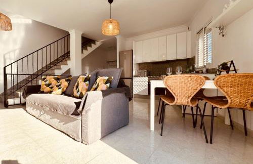 Click & Guest -Terrace with Sea and Mountain Views - Foto 6