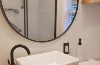 Lincolnville 2BR - Beach Vibes & Backyard BBQ - Foto 25