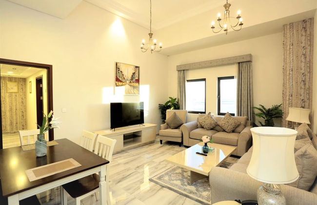 Marbella Luxury 2 Bedrooms - Photo 1