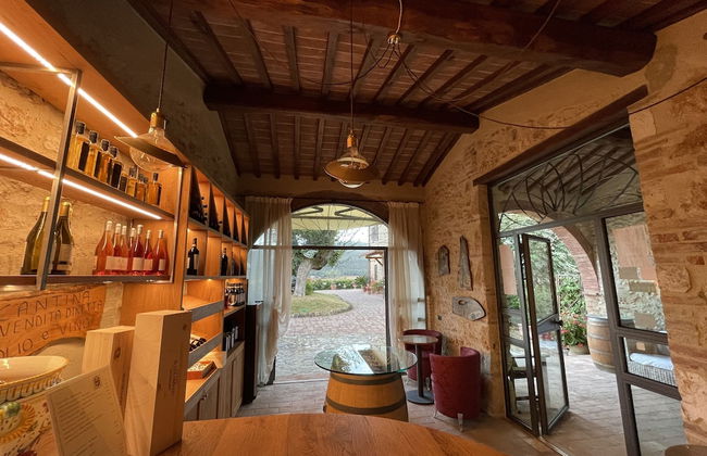 Il Colombaio Winery and Rooms - Photo 2