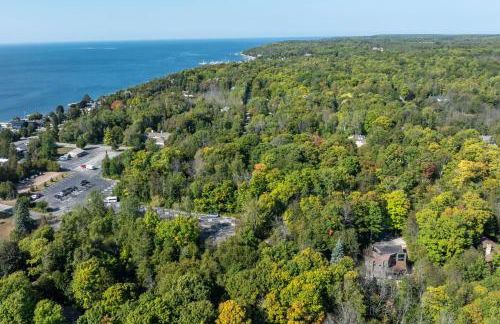 Modern Home Walk to Downtown, Hot Tub & GameRoom - Foto 65