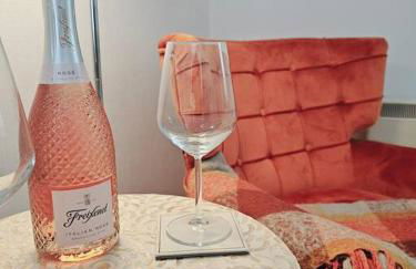 Tettenhall Cosy Apartment - Sleeps 4 - Foto 25