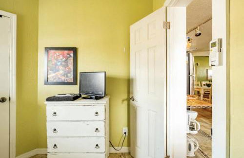 3-Bed Bungalow walk to Historic Downtown Sanford - Foto 23