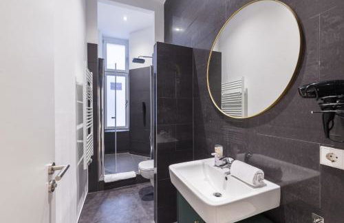 Dilo Apartments Berlin 160 sqm Modern Historic Apartments for 12 Guests - Foto 56