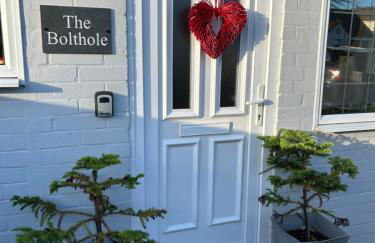 The Bolthole - Photo 12