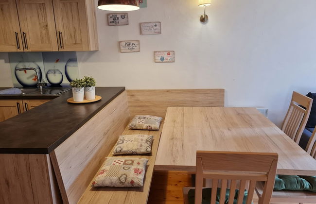 Beautiful Apartment With Balcony - Photo 16