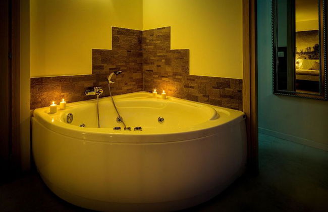 52cento Apts - Photo 95