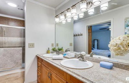 Milton Waterfront Home with Dock & Outdoor Kitchen - Foto 10