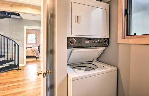 Serene Hideaway with Views, 1 Mi to Hike and Ski! - Foto 19