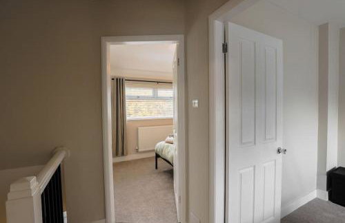 'Station House' Cosy Renovated Family-Friendly Home in Runcorn, Cheshire - Train Station Liverpool Chester Links, Brindley Theatre - Foto 45