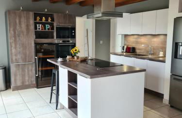 Splendide gîte La Tour Blanche 12min du Puy du Fou - Foto 16