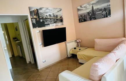 Little America House Borgata Aurelia Civitavecchia - Foto 17