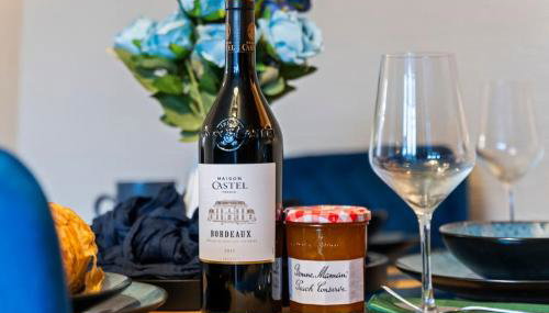 Stylish 4-Bed City Apartment, Sleeps 6, Ample Parking & Free Wi-Fi - Foto 4