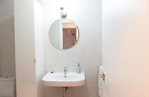 Telmo's Home con PARKING -Sirimiri Apartments- - Foto 19