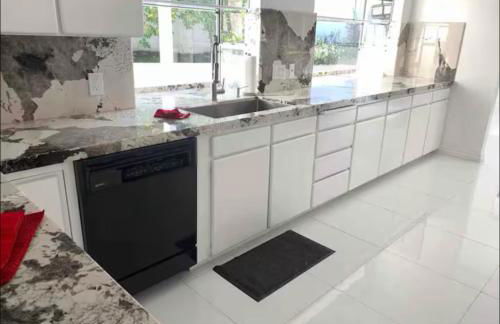 Beautiful 4BD and 3BA Pool Jacuzzi Vacation Home - Foto 22